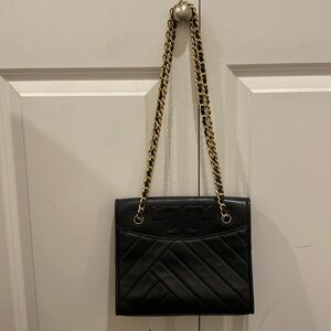 Tory Burch Quilted Leather Alexa Convertible Bag in Black/Gold